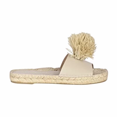 SANDALIAS PLANAS BLANCA DE RAFIA CON POM-POM