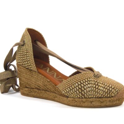 Alpargata con cu&ntilde;a dorado